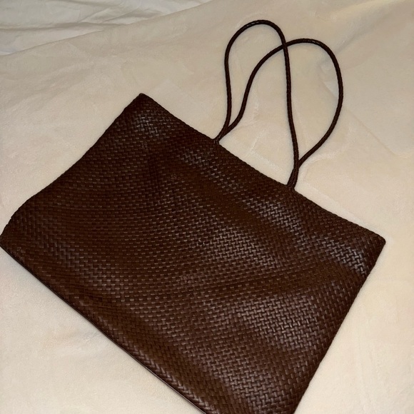 Quince Italian Leather Handwoven Tote - Picture 4 of 7